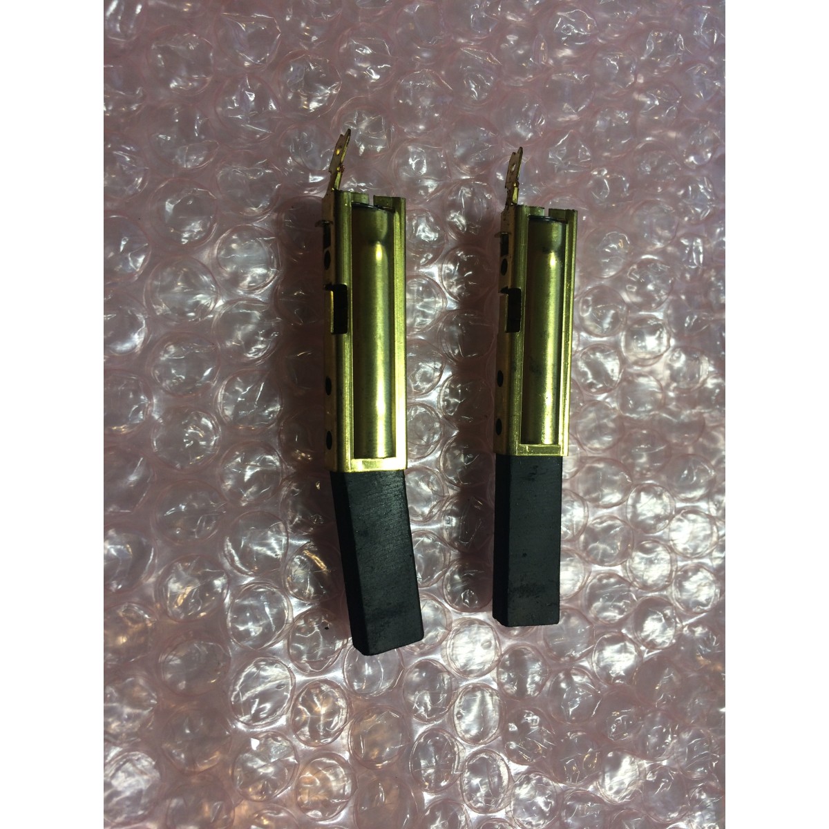Escovas de motor TBH LN100 e BF9 Peças de reposição TBH  12498