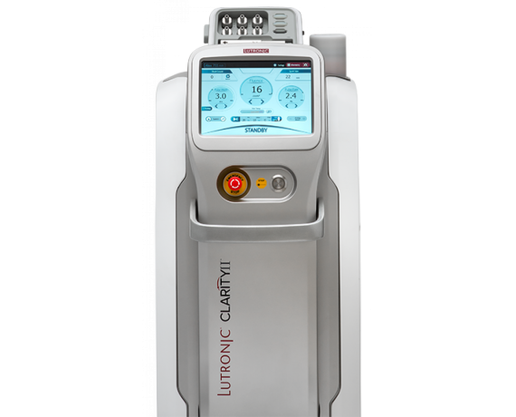 Lutronic Clarity II -laser Nd:YAG Alessandrite IntelligenteLaser Nd:YAG ja Alessandrite Lutronic CLARITYII