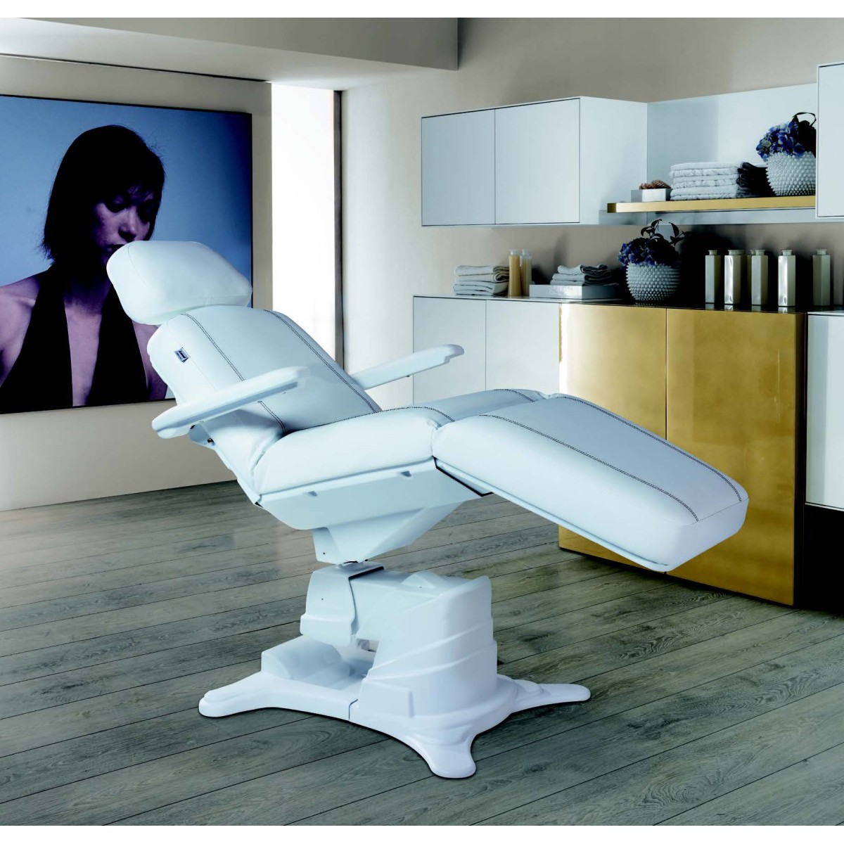 Multifunctional armchair-bed with electric adjustment TESERA 4M Electric examination tables and stools Lemi 969