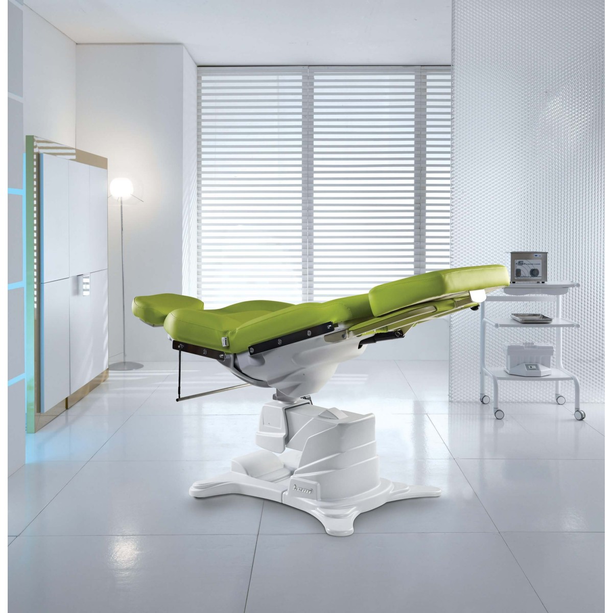 Dentamed - cadeira médica elétrica para odontologia, diagnóstico, otorrinolaringologia e oftalmologia. Cadeiras odontológicas...