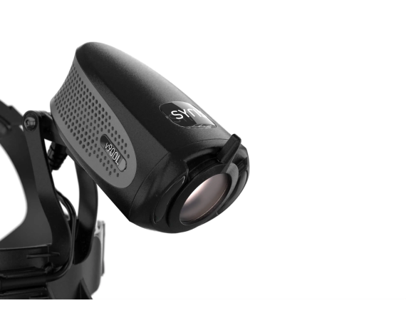 DermLite Syris v900L - Päähän kiinnitettävä polarisoitu katselujärjestelmä ihotautilääkäreille. Dermlite S LED -otsavalot...